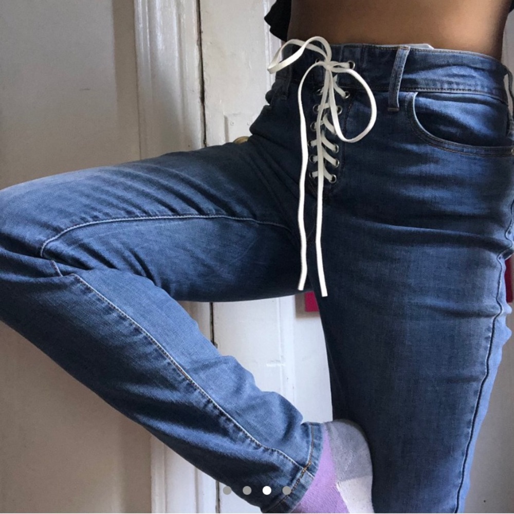 JEANS - Picture 3 of 4